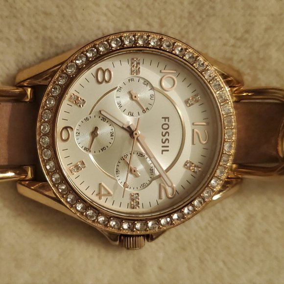 FOSSIL LEATHER/CHAIN ROSEGOLD STRAP - USED - Picture 2 of 4